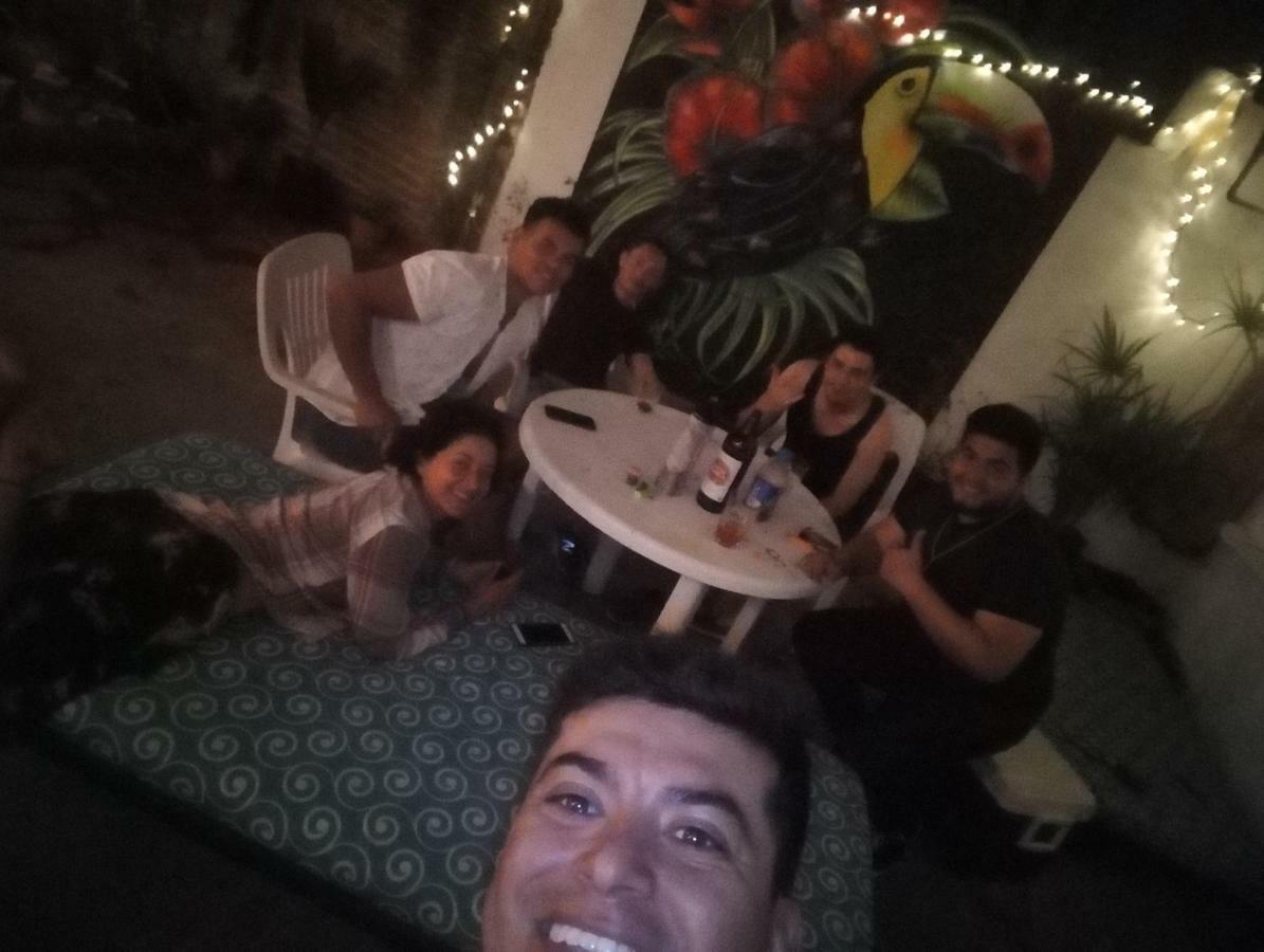 Margaritas Hostel Puerto Vallarta Luaran gambar